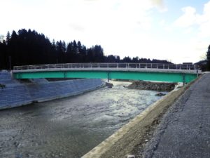 楢山橋