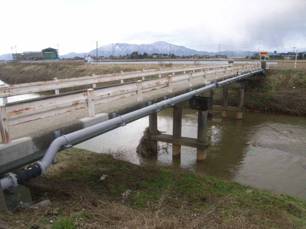 米納津水管橋