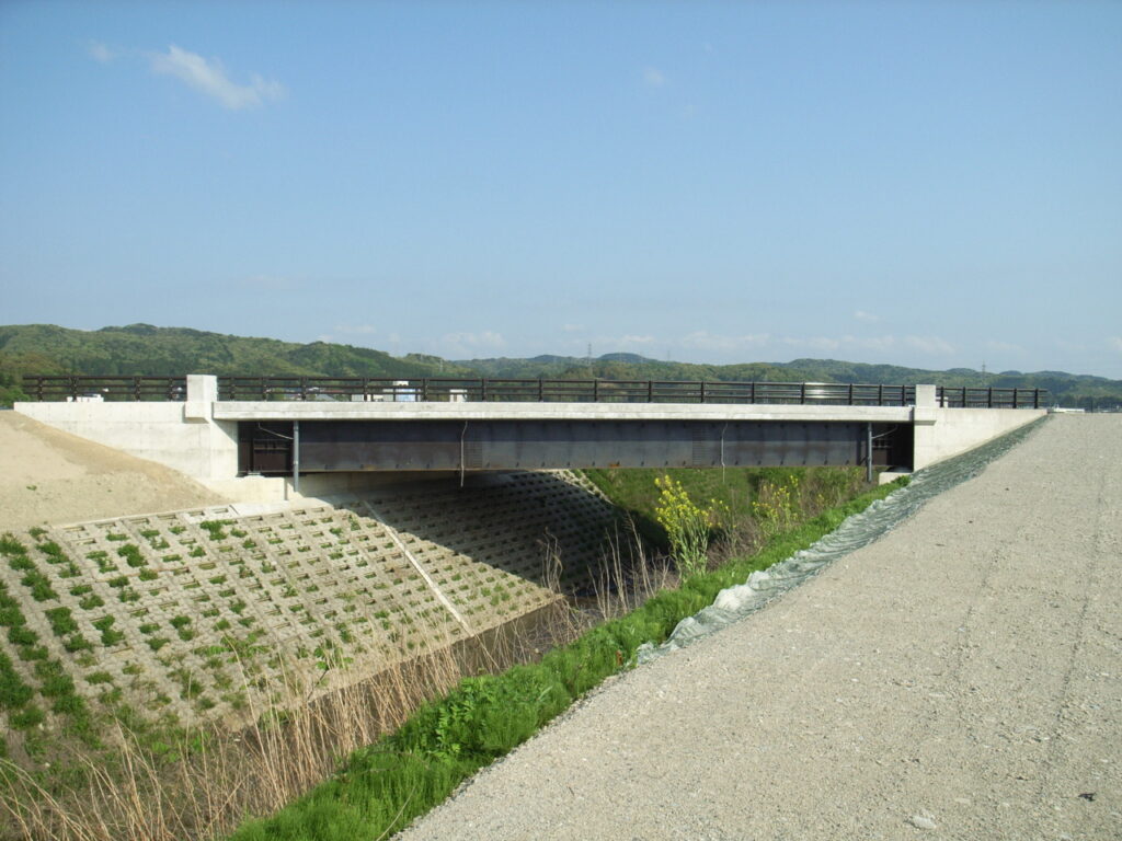 才歩川大橋